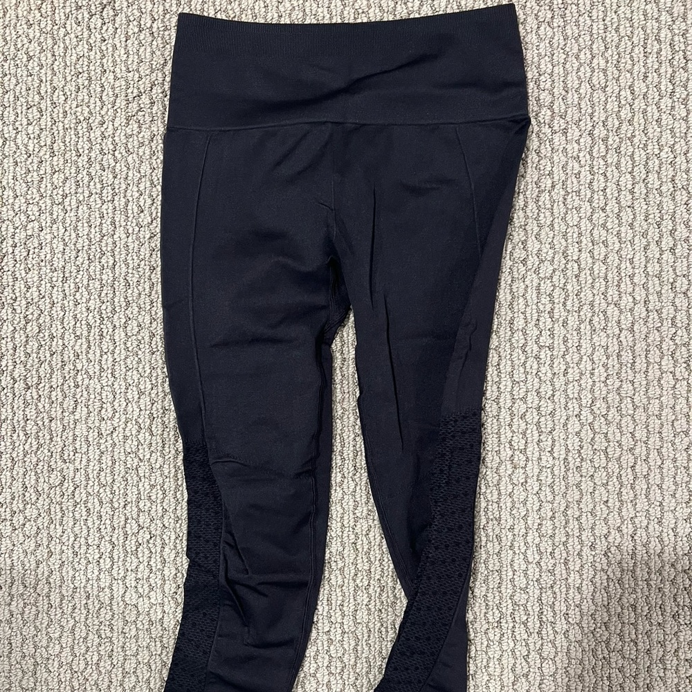Fabletics leggings - Picture 4 of 4